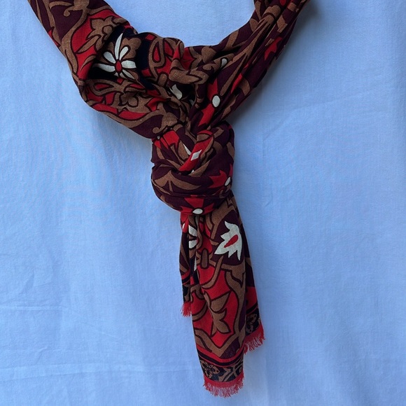 Spartina 449 Colorful Lightweight Scarf. - Picture 7 of 7